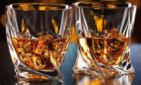ultimate whiskey guide - 2 glasses full